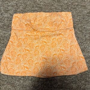 Vineyard Vines Orange and White Shell-Print Strapless top